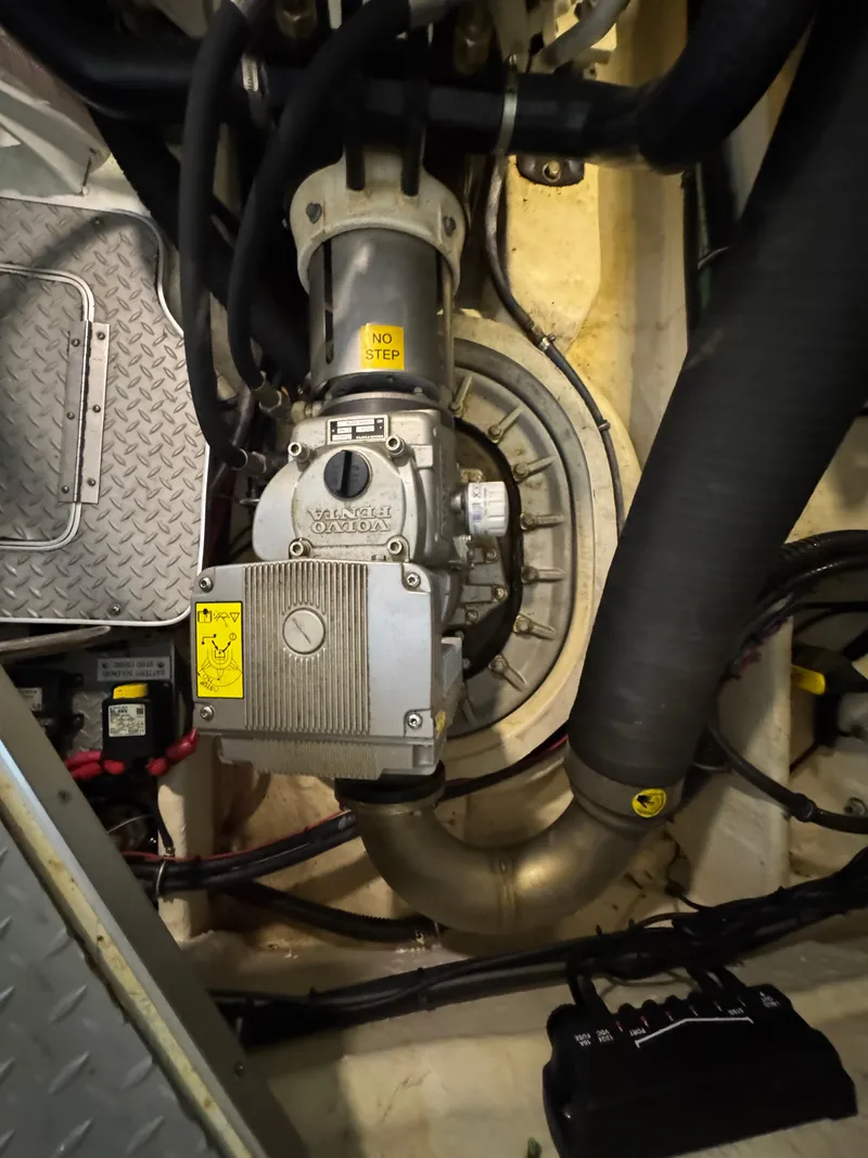 Slide: The Image of Formula 40 Performance Cruiser 2018 - 13