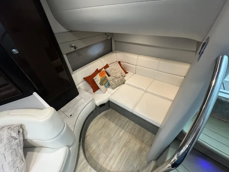 Slide: The Image of Formula 40 Performance Cruiser 2018 - 25