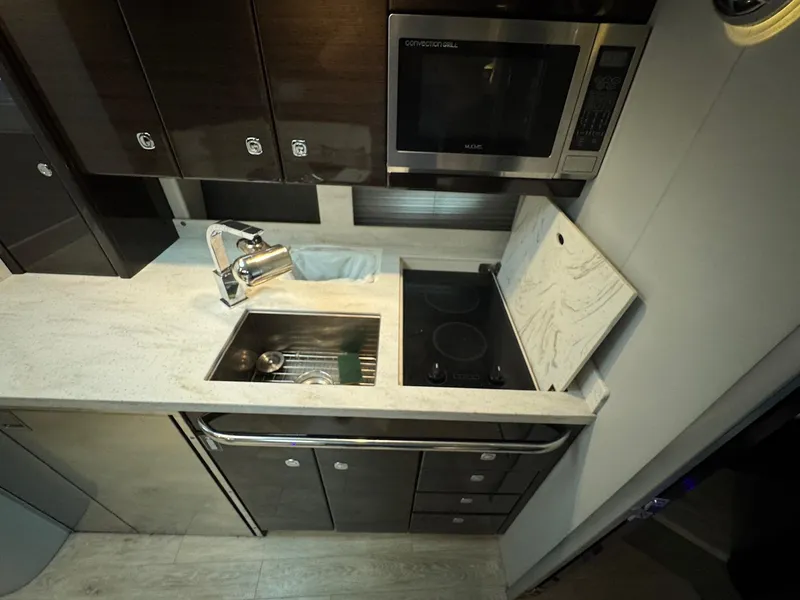 Slide: The Image of Formula 40 Performance Cruiser 2018 - 29