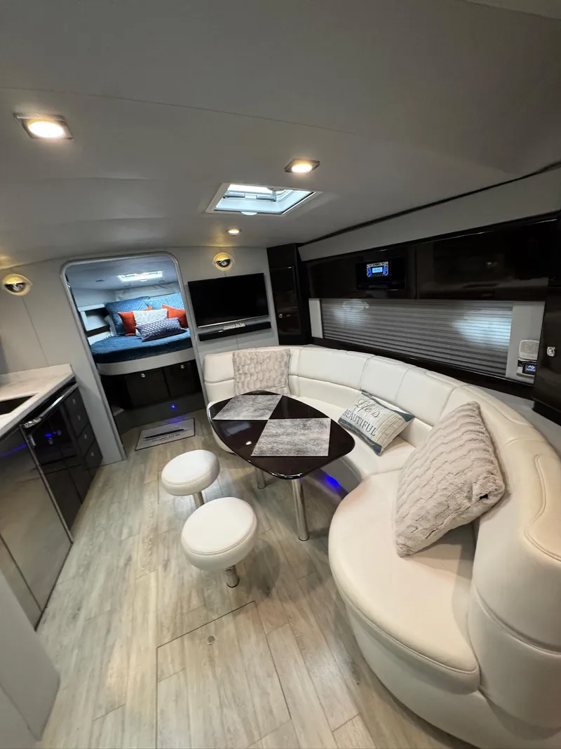 Slide: The Image of Formula 40 Performance Cruiser 2018 - 34