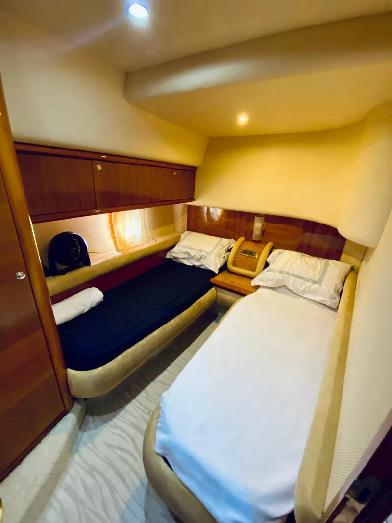 Slide: The Image of Azimut 55 2002 - 52