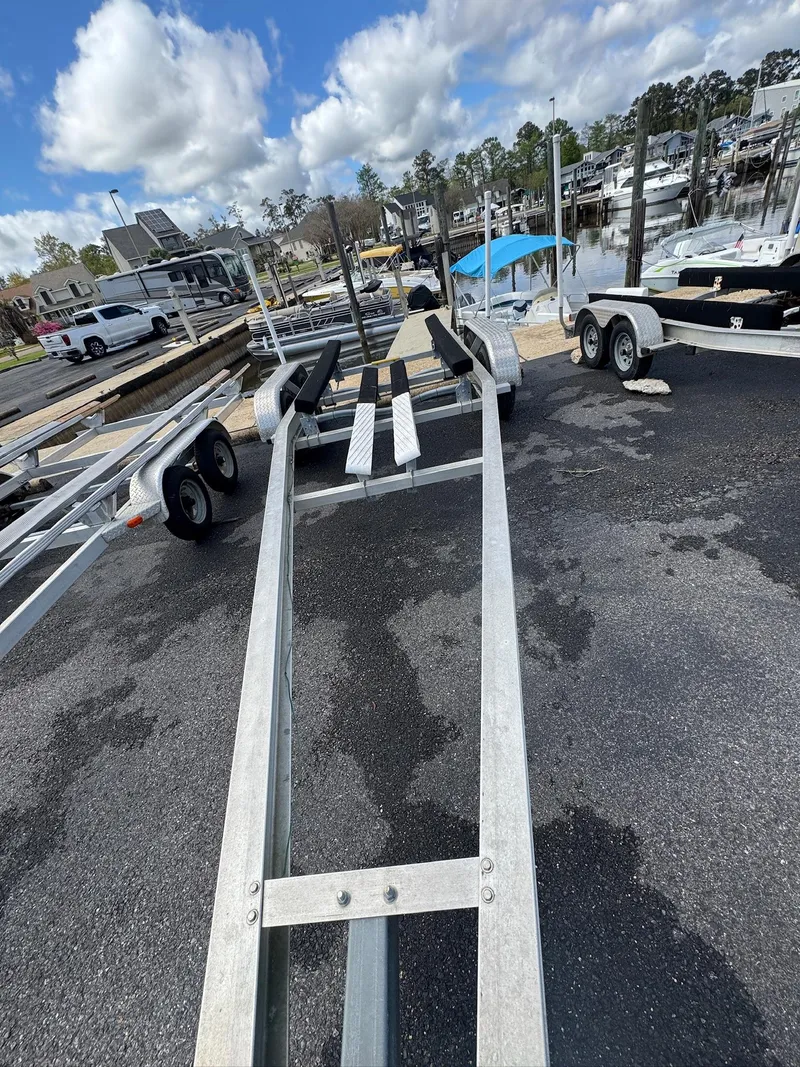 Slide: The Image of Chaparral Sunesta 254 2007 - 18