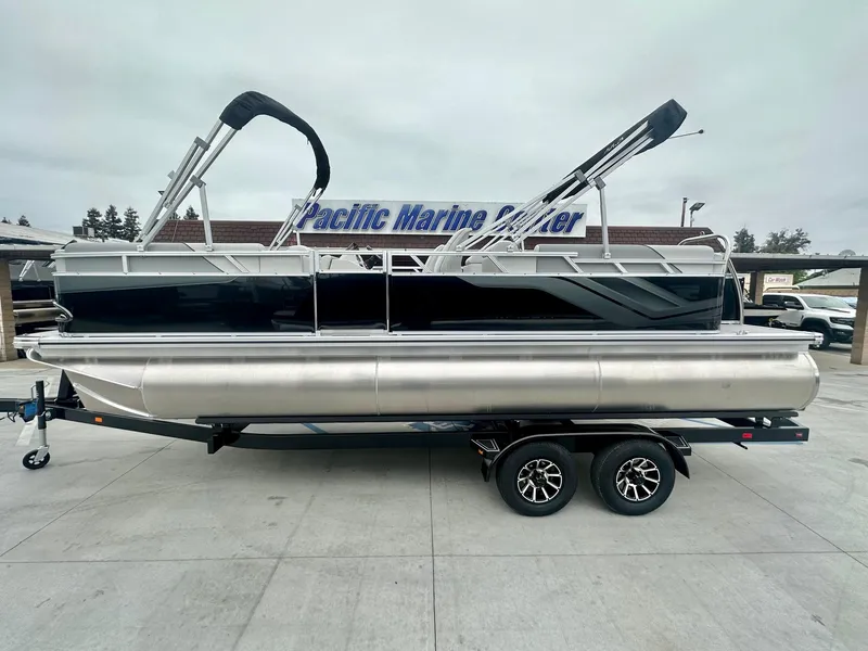 Slide: The Image of 2025 Avalon 23' Venture Quad Lounger pontoon boat with 150HP Mercury engine at Pacific Marine Center. - 1
