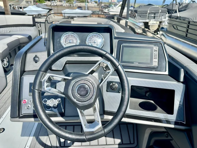 Slide: The Image of Avalon 23' Catalina Platinum Versatile Rear Lounge w/ 200HP Mercury! 2025 - 6