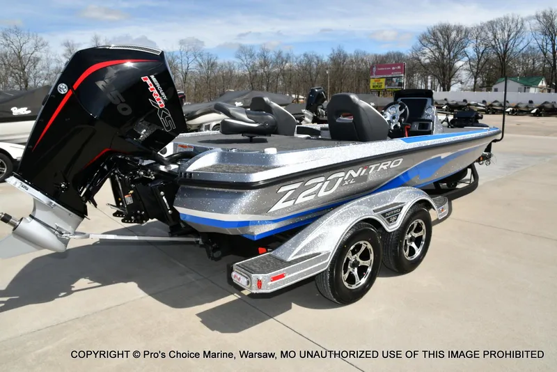 Slide: The Image of Nitro Z20 XL Garmin Pro Pack 2025 - 17