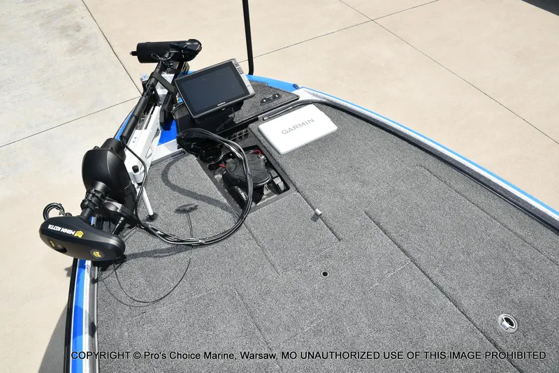 Slide: The Image of Nitro Z20 XL Garmin Pro Pack 2025 - 46