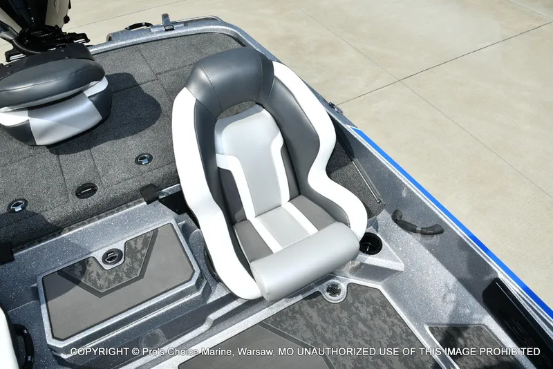 Slide: The Image of Nitro Z20 XL Garmin Pro Pack 2025 - 54