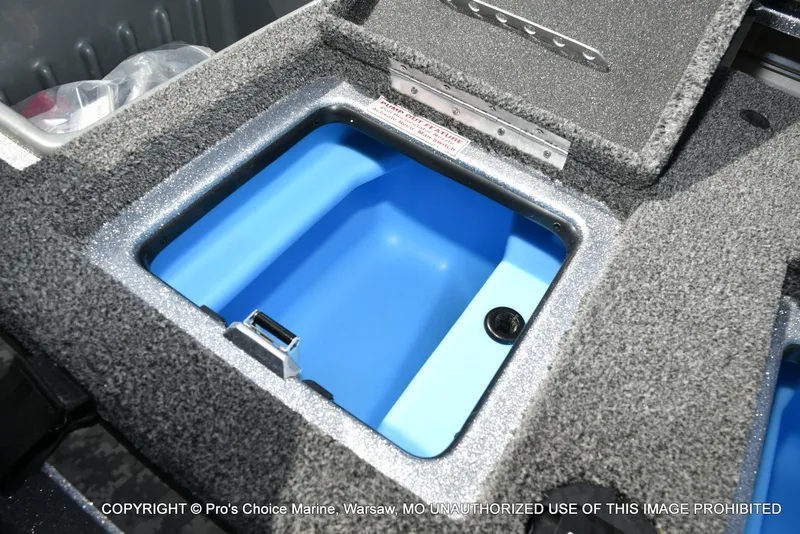 Slide: The Image of Nitro Z20 XL Garmin Pro Pack 2025 - 66