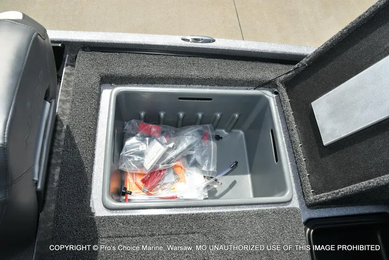 Slide: The Image of Nitro Z20 XL Garmin Pro Pack 2025 - 68