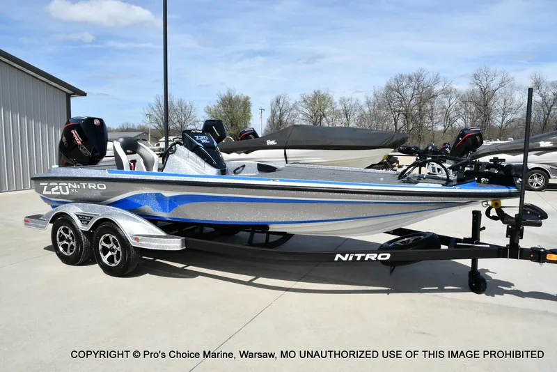 Slide: The Image of Nitro Z20 XL Garmin Pro Pack 2025 - 75