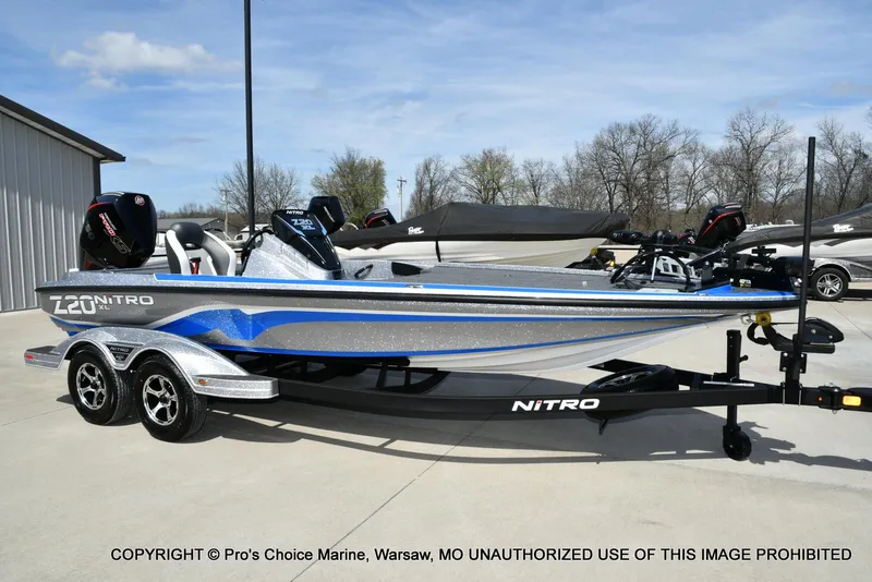 Slide: The Image of Nitro Z20 XL Garmin Pro Pack 2025 - 84