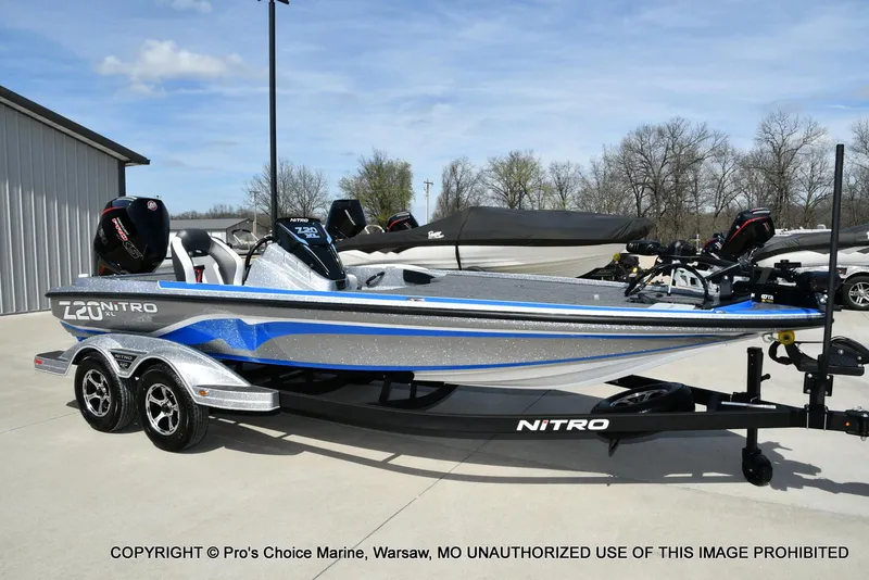 Slide: The Image of Nitro Z20 XL Garmin Pro Pack 2025 - 86