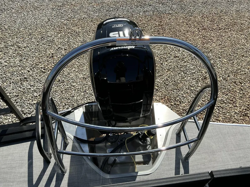 Slide: The Image of Lowe LS 210 2025 - 9