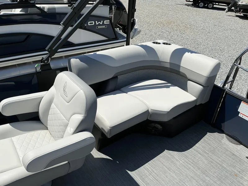 Slide: The Image of Lowe SS230 2025 - 7