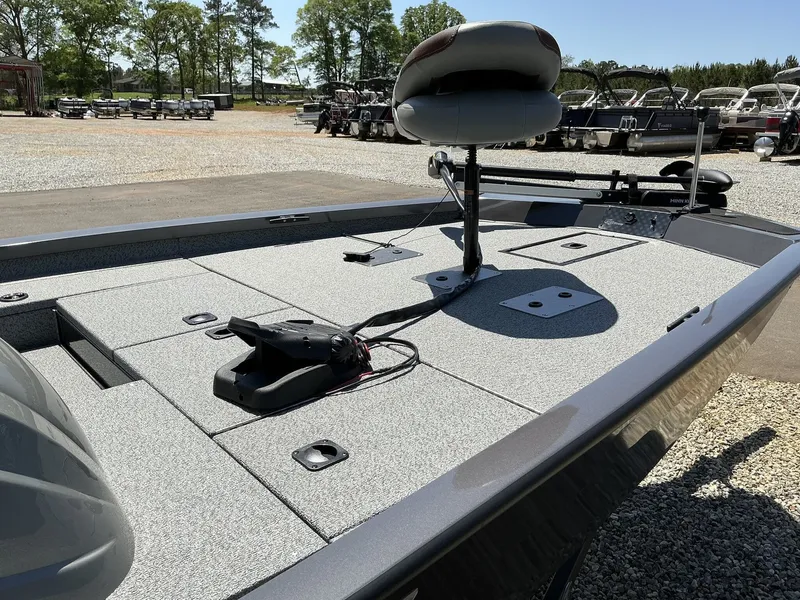 Slide: The Image of G3 Sportsman 1810 PFX 2025 - 8