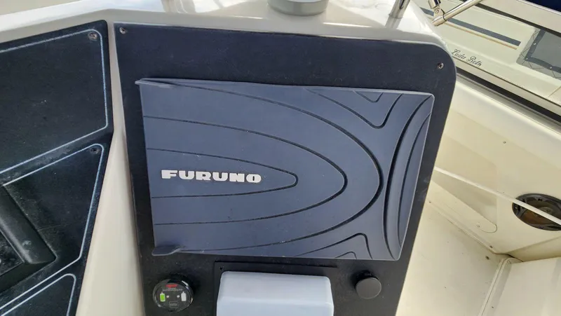 Slide: The Image of Furuno navigation equipment on 1995 Carver 440 Aft Cabin Motor Yacht dashboard. - 20