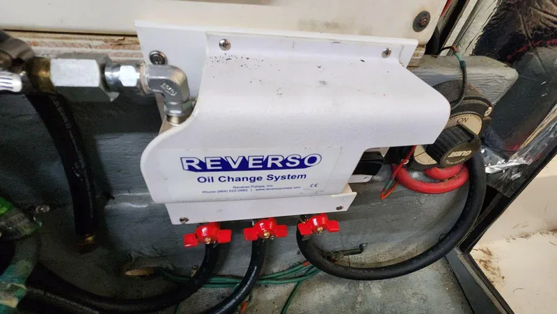 Slide: The Image of Carver 440 Aft Cabin Motor Yacht 1995 - 56