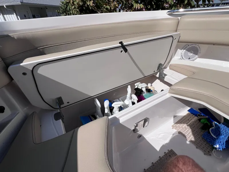 Slide: The Image of Pursuit DC 295 Dual Console w/ Twin Yamaha 300 CLEAN CLEAN CLEAN 2016 - 77