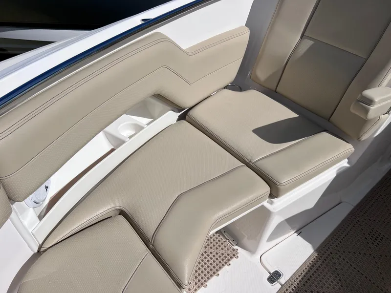 Slide: The Image of Pursuit DC 295 Dual Console w/ Twin Yamaha 300 CLEAN CLEAN CLEAN 2016 - 79