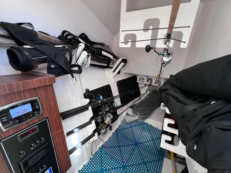 Slide: The Image of Pursuit DC 295 Dual Console w/ Twin Yamaha 300 CLEAN CLEAN CLEAN 2016 - 89