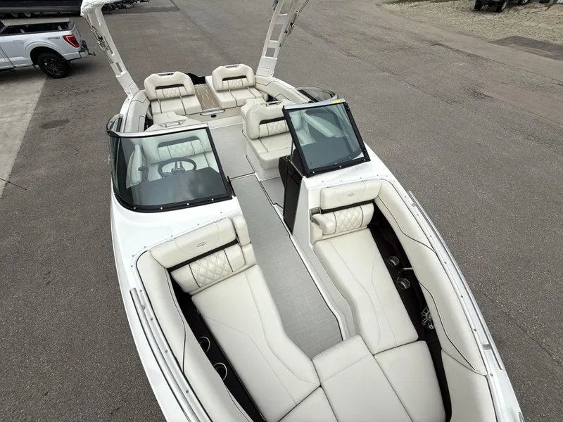 Slide: The Image of Regal LS4 2025 - 10