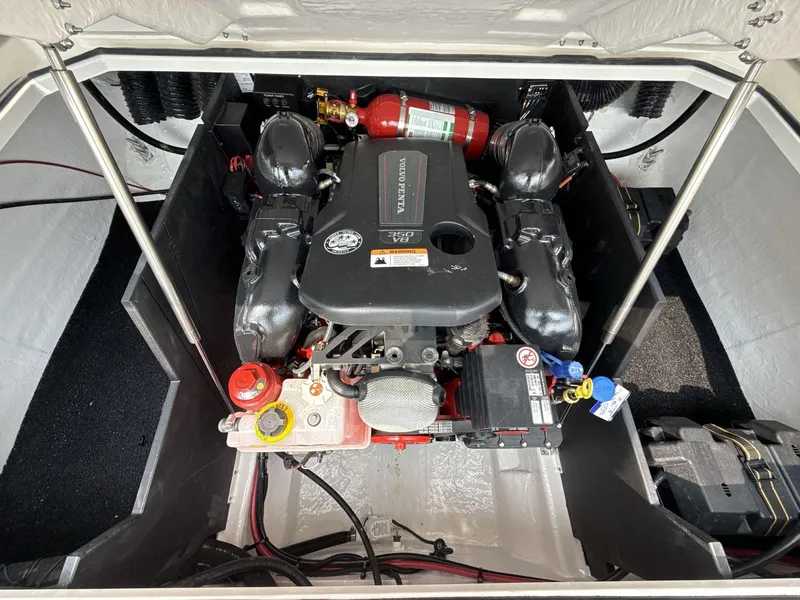 Slide: The Image of Regal LS4 2025 - 27