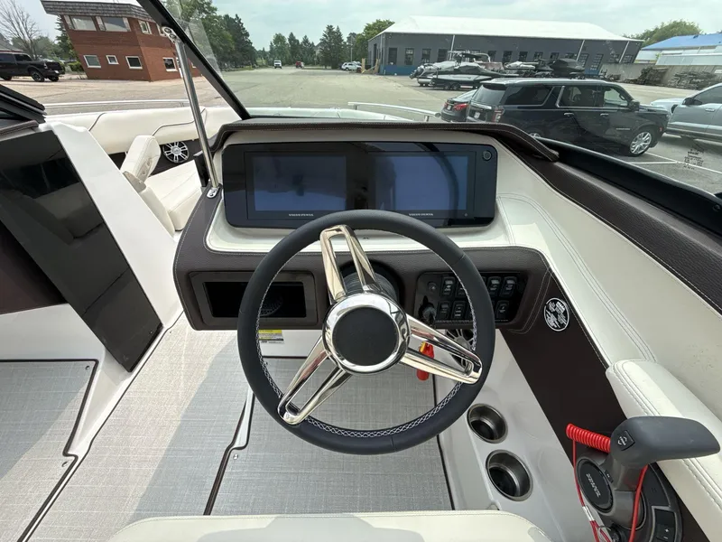 Slide: The Image of Regal LS4 2025 - 30