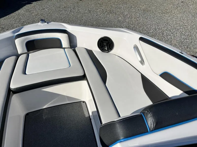 Slide: The Image of 2021 Yamaha Boats AR195 interior with sleek seating and modern design. - 14