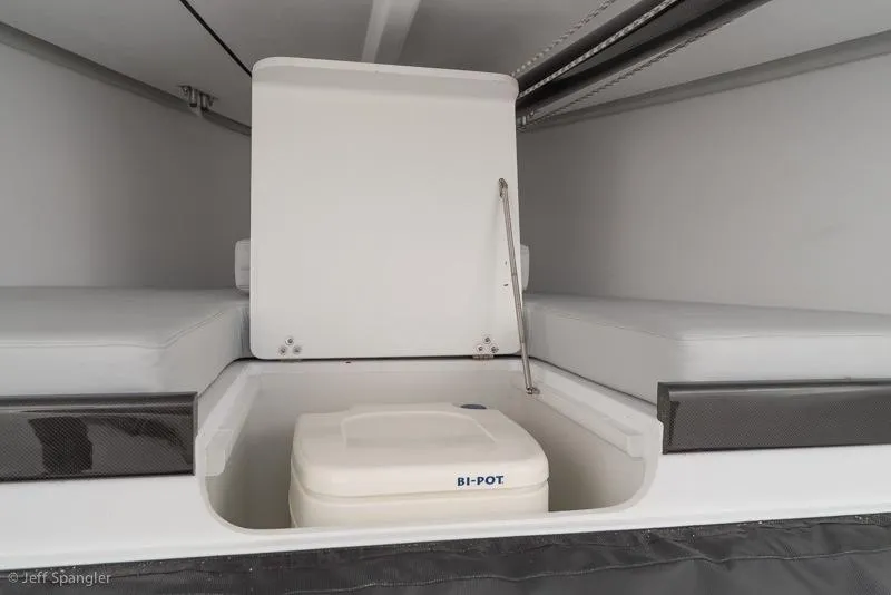 Slide: The Image of Interior - Toilet - 37