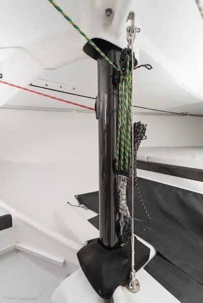 Slide: The Image of Interior - Mast - 40