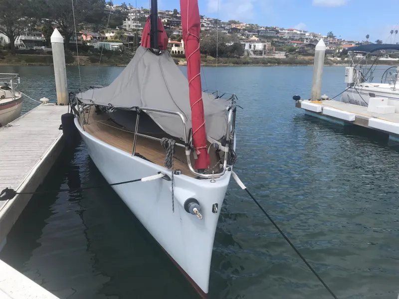 Slide: The Image of Maxi Dolphin Cross Current 33 2006 - 61