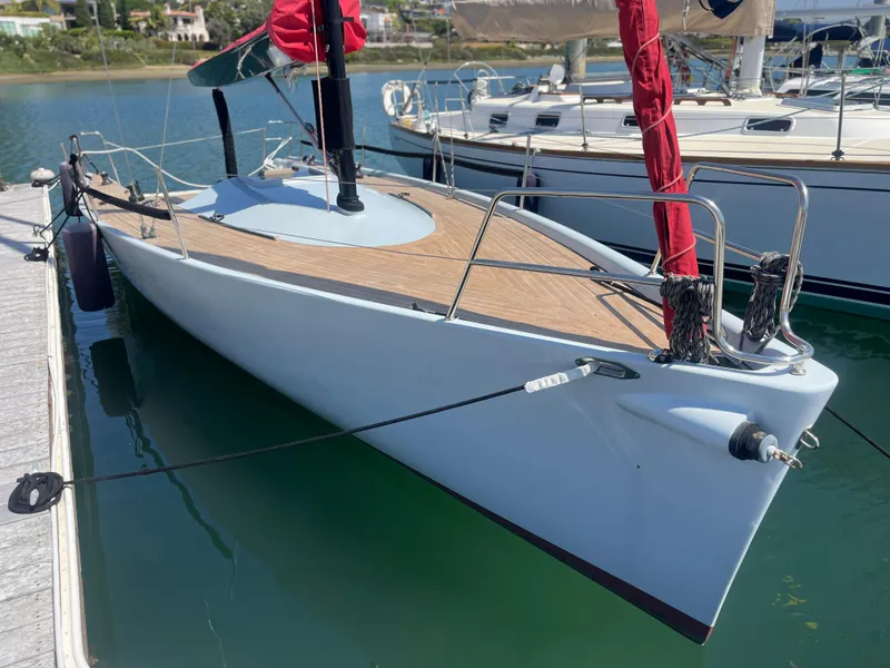 Slide: The Image of Maxi Dolphin Cross Current 33 2006 - 76