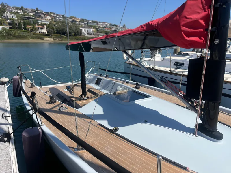 Slide: The Image of Maxi Dolphin Cross Current 33 2006 - 77