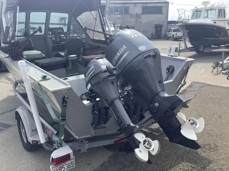 Slide: The Image of Smoker Craft 182 Phantom 2017 - 4