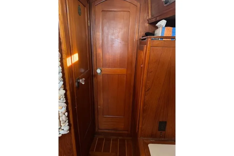 Slide: The Image of From saloon - 51