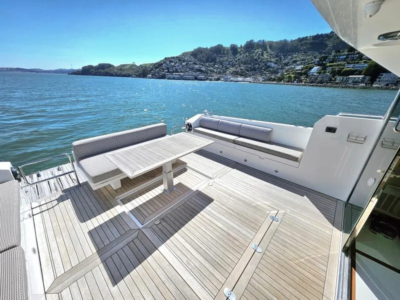 Slide: The Image of Delta Carbon 54 IPS 2018 - 12