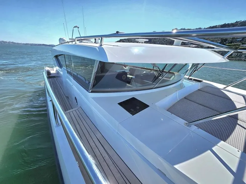 Slide: The Image of Delta Carbon 54 IPS 2018 - 20