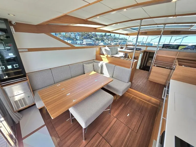 Slide: The Image of Delta Carbon 54 IPS 2018 - 29