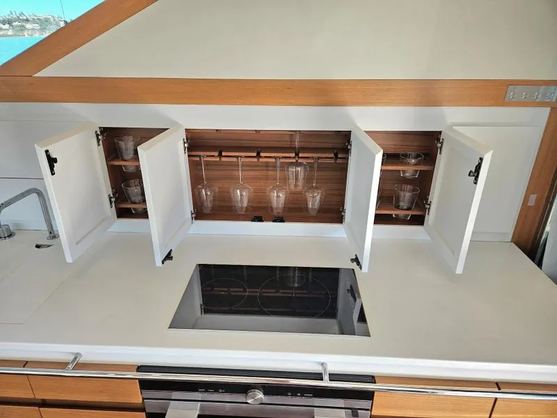 Slide: The Image of Delta Carbon 54 IPS 2018 - 39