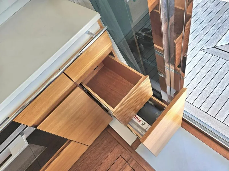 Slide: The Image of Delta Carbon 54 IPS 2018 - 40