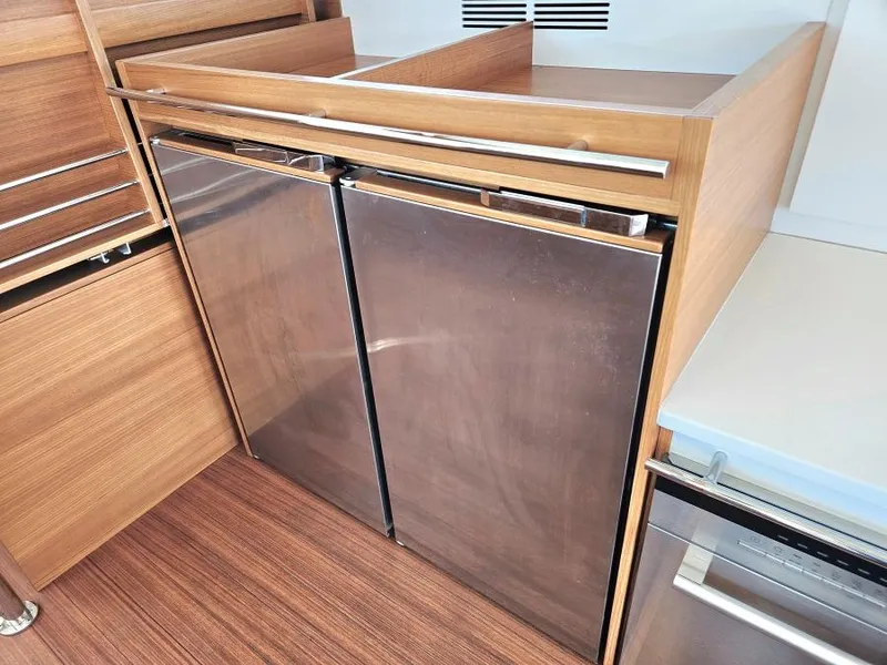 Slide: The Image of Delta Carbon 54 IPS 2018 - 45