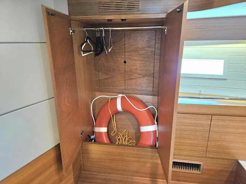 Slide: The Image of Delta Carbon 54 IPS 2018 - 69