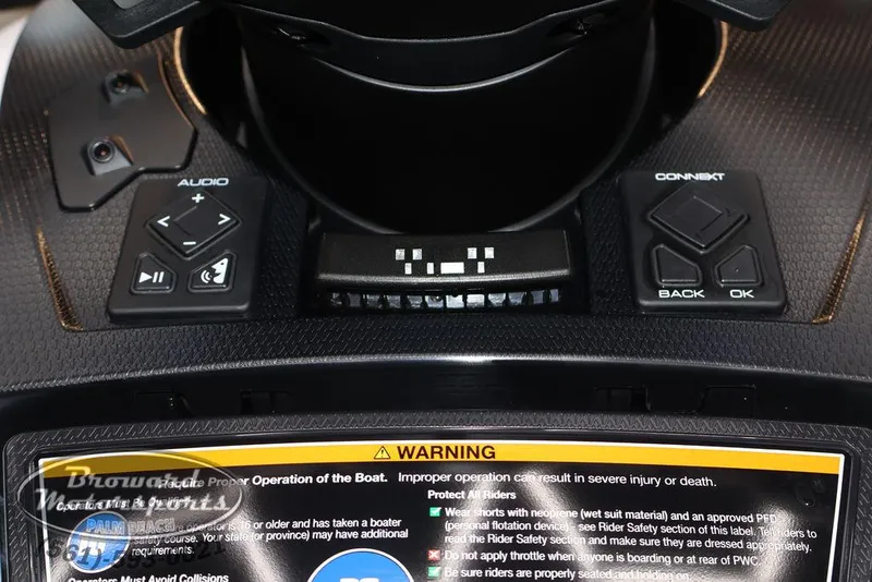 Slide: The Image of Yamaha FX Cruiser SVHO® 2025 - 21