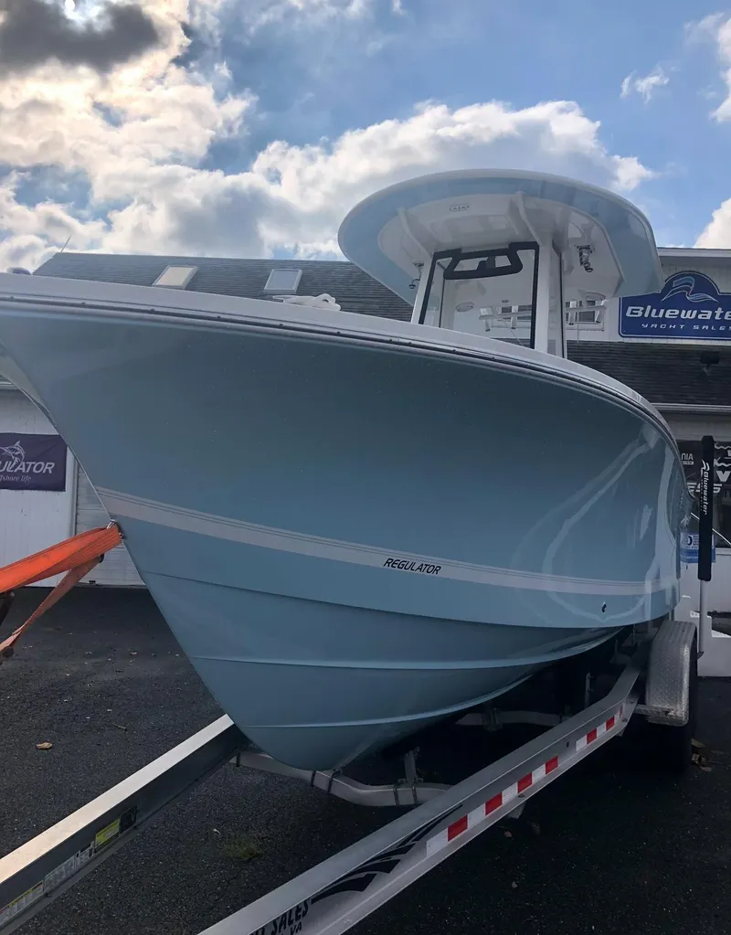 Slide: The Image of Regulator Marine 23 Cc 2020 - 2