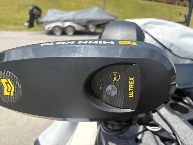 Slide: The Image of Tracker Savage 215 2025 - 94