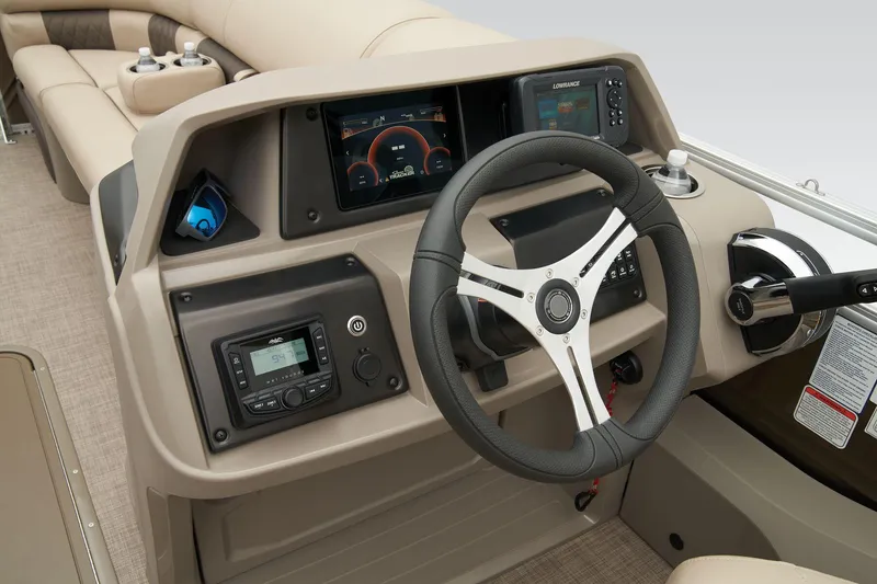 Slide: The Image of Sun Tracker SportFish 22 XP3 2025 - 28