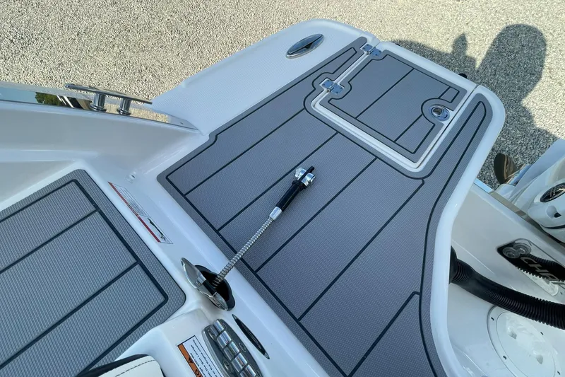 Slide: The Image of Chaparral 270 OSX 2026 - 56