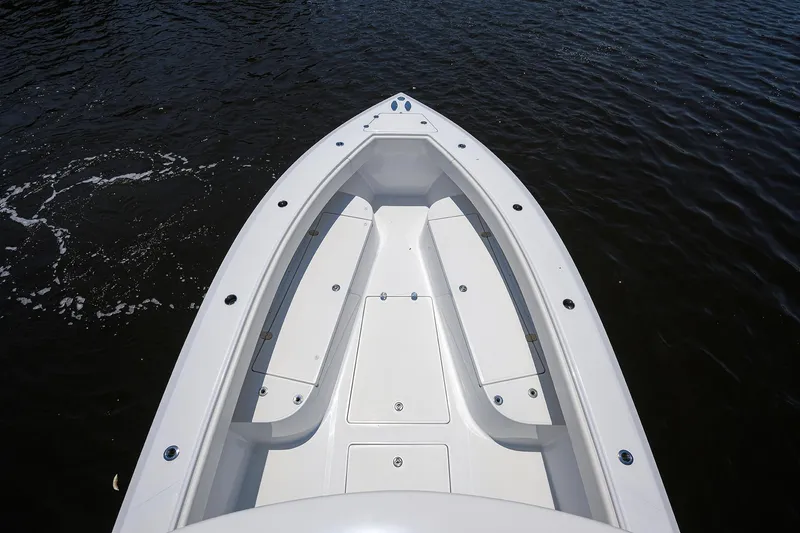 Slide: The Image of Bahama 41 Southern Accent - Forward Seating - 6