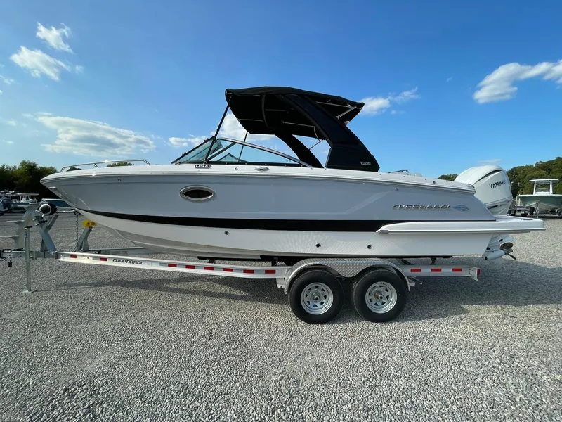 Slide: The Image of Chaparral 270 OSX 2026 - 72