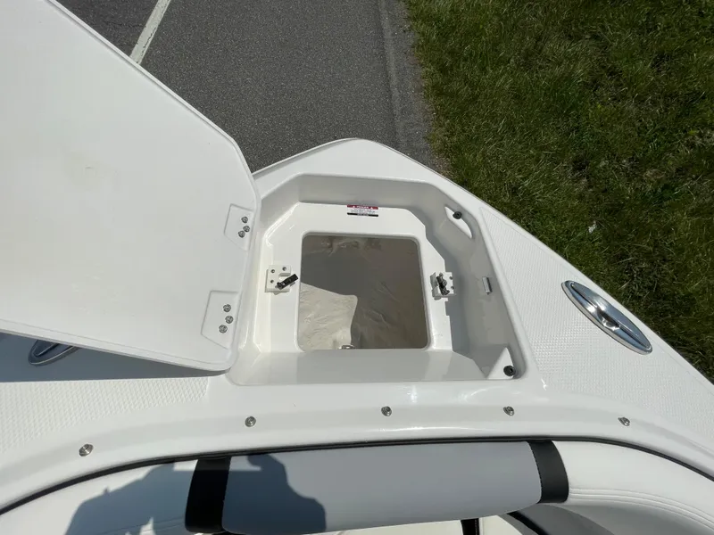 Slide: The Image of Chaparral 250 OSX 2024 - 6